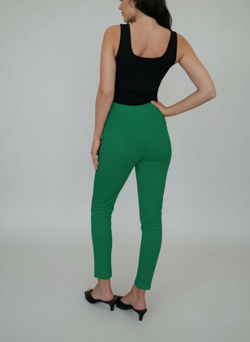 3a170c54-026b-469e-b4a6-be95ff1d7d11-Max