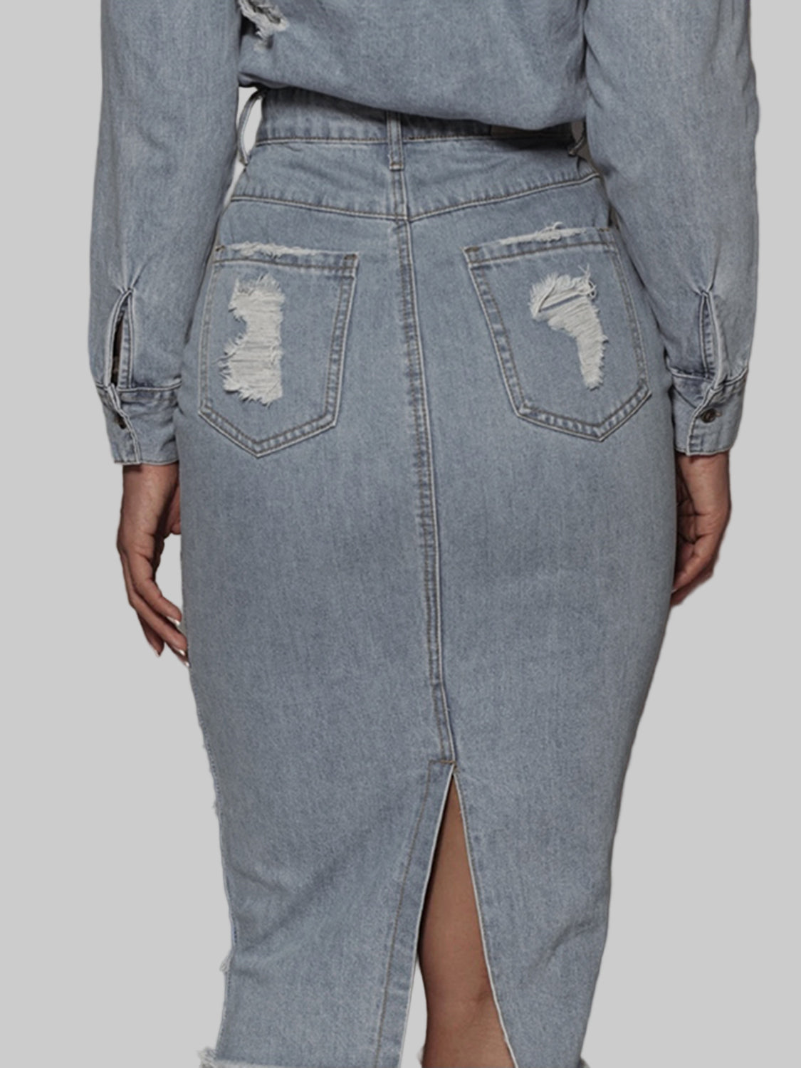 bc9f4c986d7b4fbea3c5eb0112f5bad9-Max