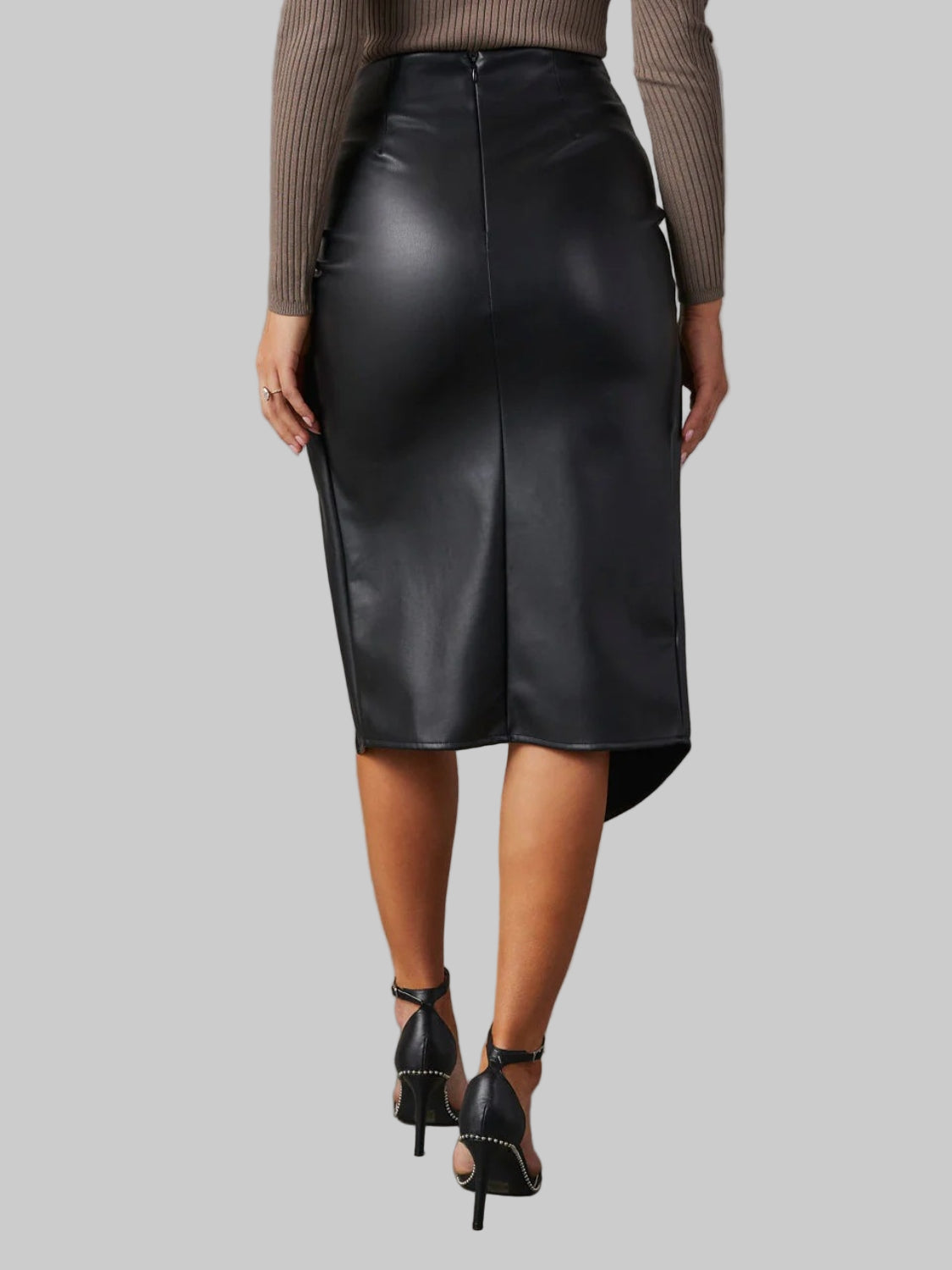 d8ee24ec55d045399a5f7484bb04a966-Max