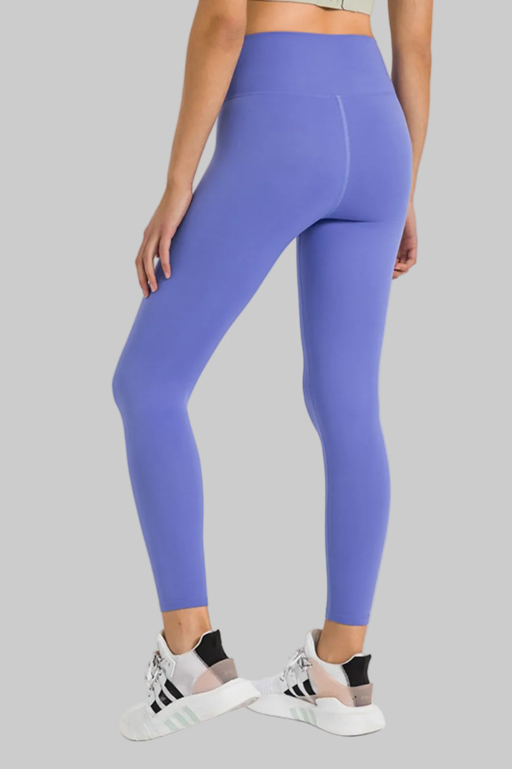 4db77af17a1749fb940fd901abd94c26-Max