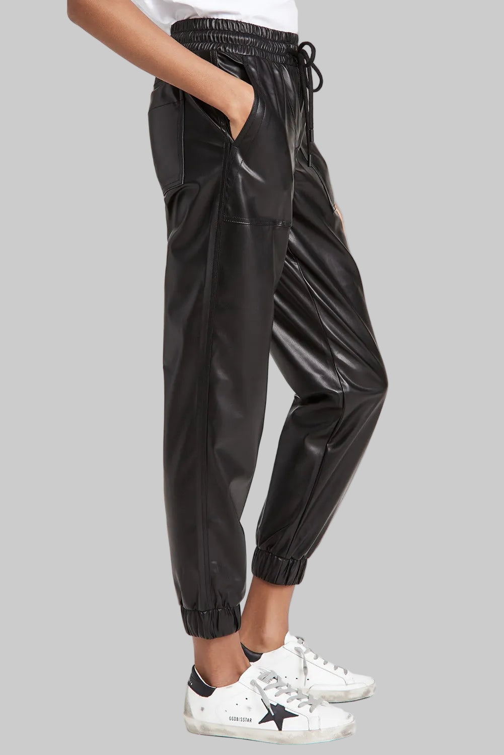 975df7ca-4ac6-4655-9ea8-a9c2311f4447-Max