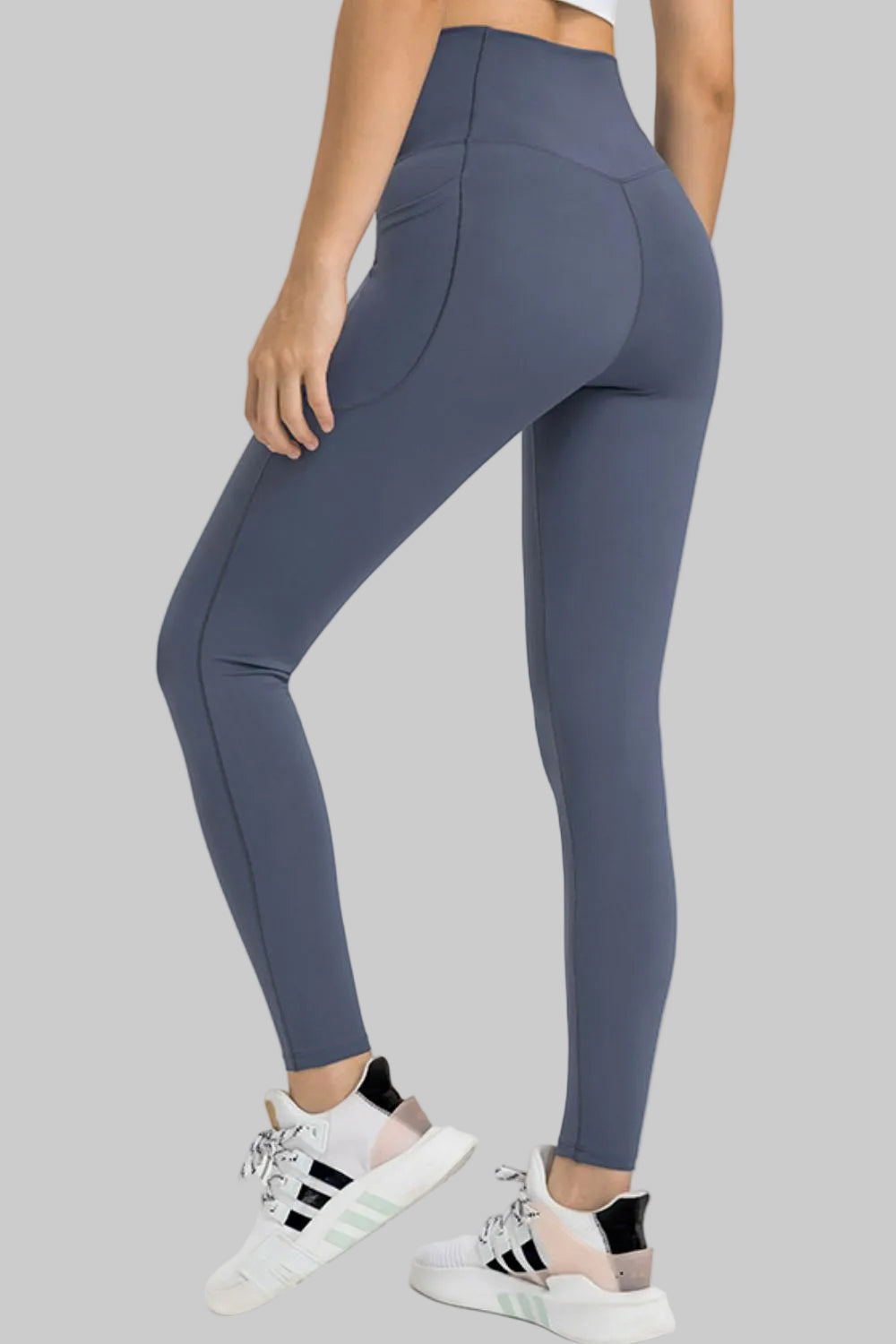 e05b3d6a9a3445fea3006203cb0a9d54-Max