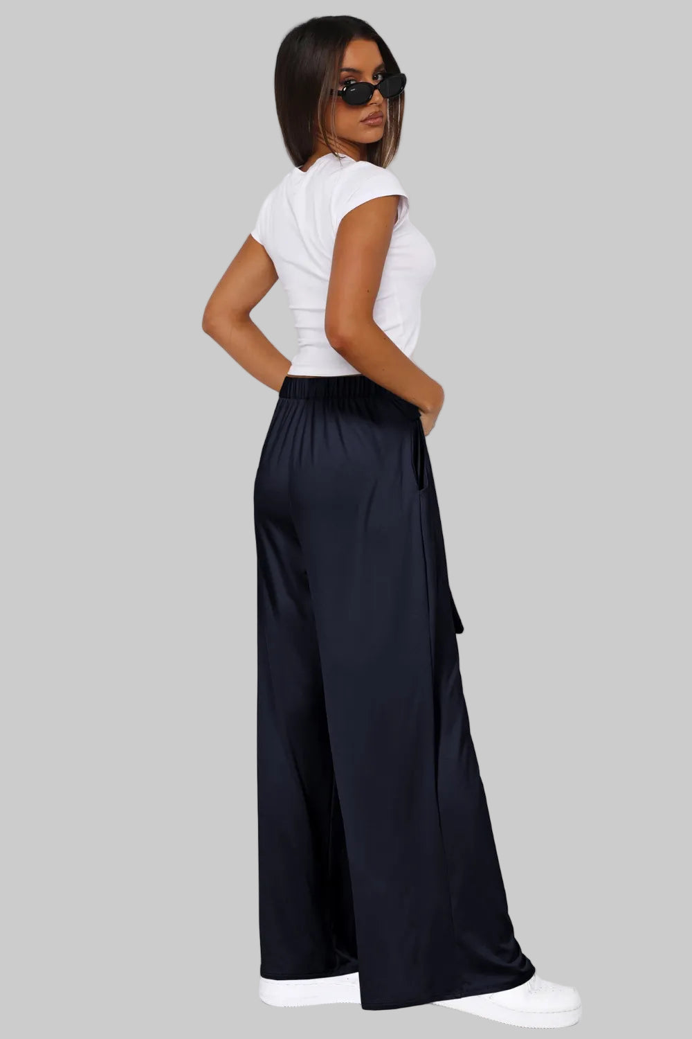 ef983474-2fd9-451f-b51e-726505438b2f-Max