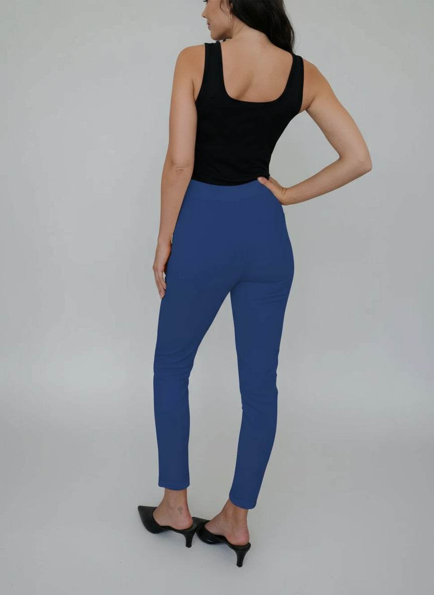 f773eb3a-ee51-4dbe-8c32-73ecc6a724a4-Max